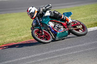brands-hatch-photographs;brands-no-limits-trackday;cadwell-trackday-photographs;enduro-digital-images;event-digital-images;eventdigitalimages;no-limits-trackdays;peter-wileman-photography;racing-digital-images;trackday-digital-images;trackday-photos